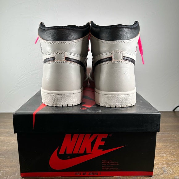 Jordan 1 Retro 1 High OG Defiant NYC to Paris Men's size 10 - Picture 5 of 10